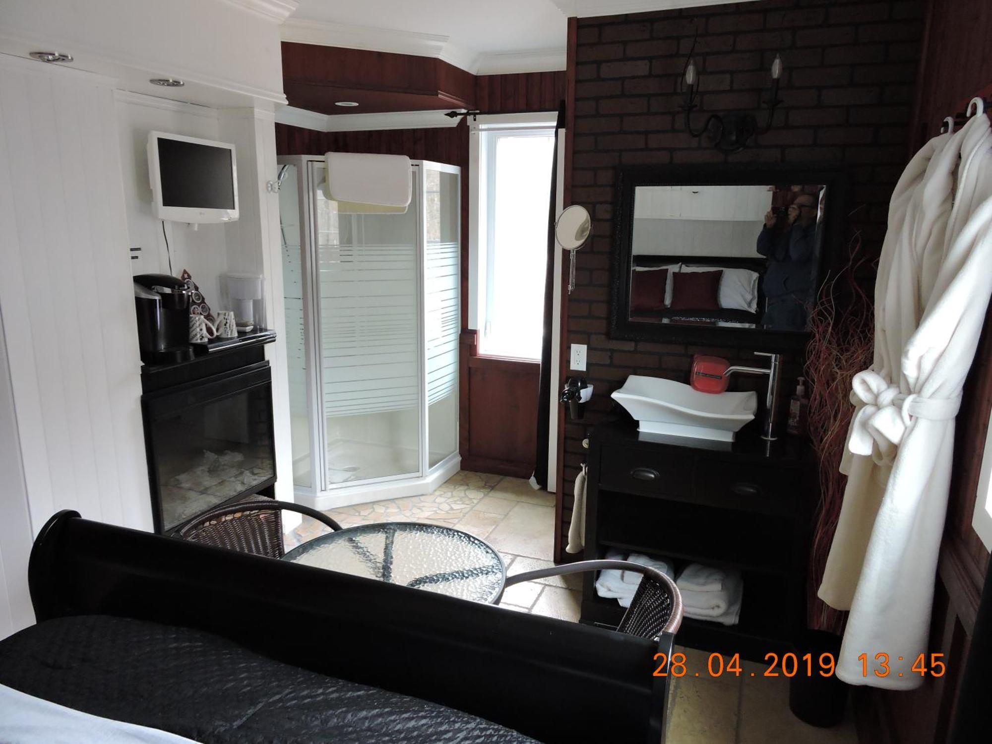 Shefford Gite Passion Et Tendresse B&B מראה חיצוני תמונה