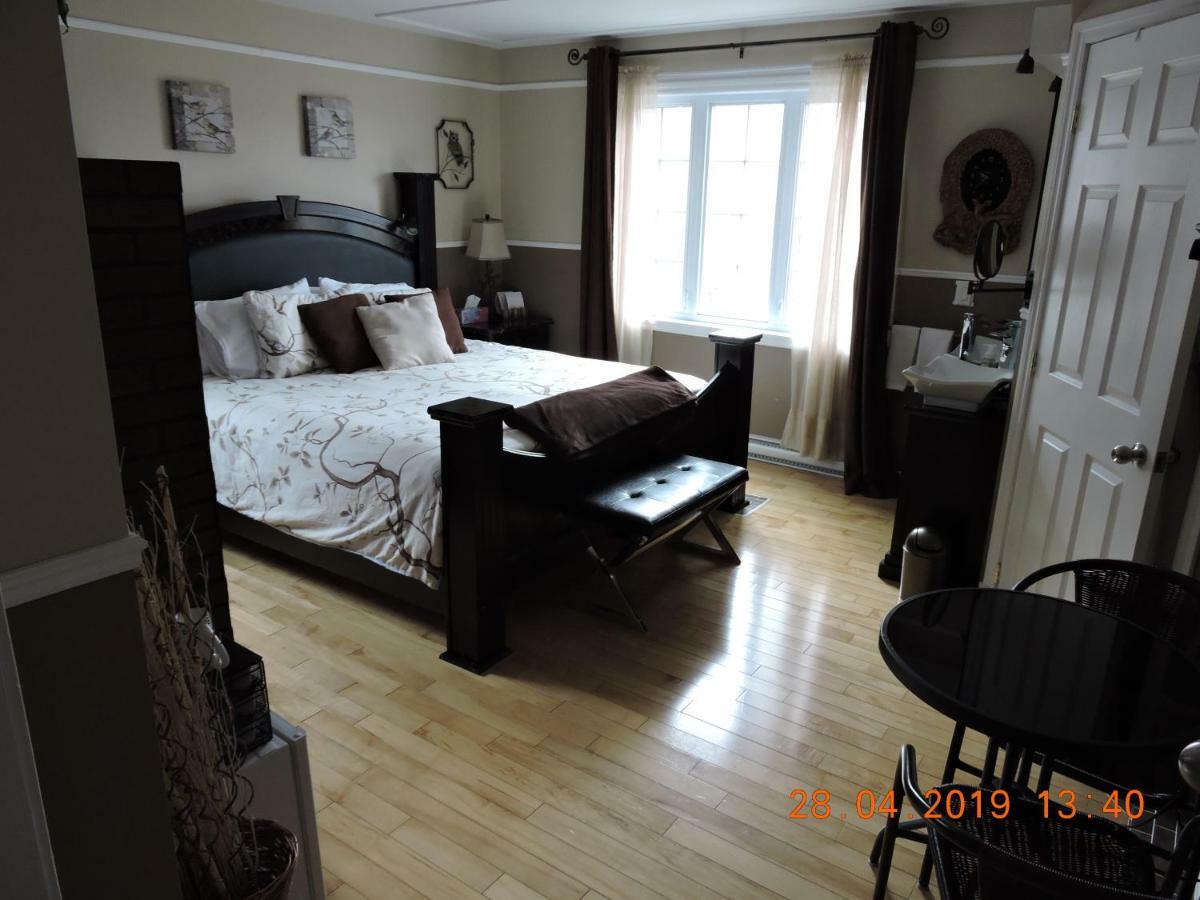 Shefford Gite Passion Et Tendresse B&B מראה חיצוני תמונה